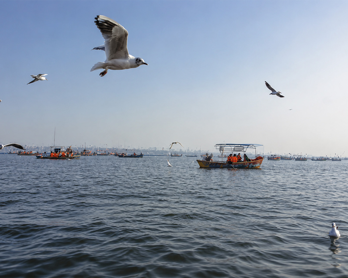 Kashi / Echo sound fragments of Banaras.