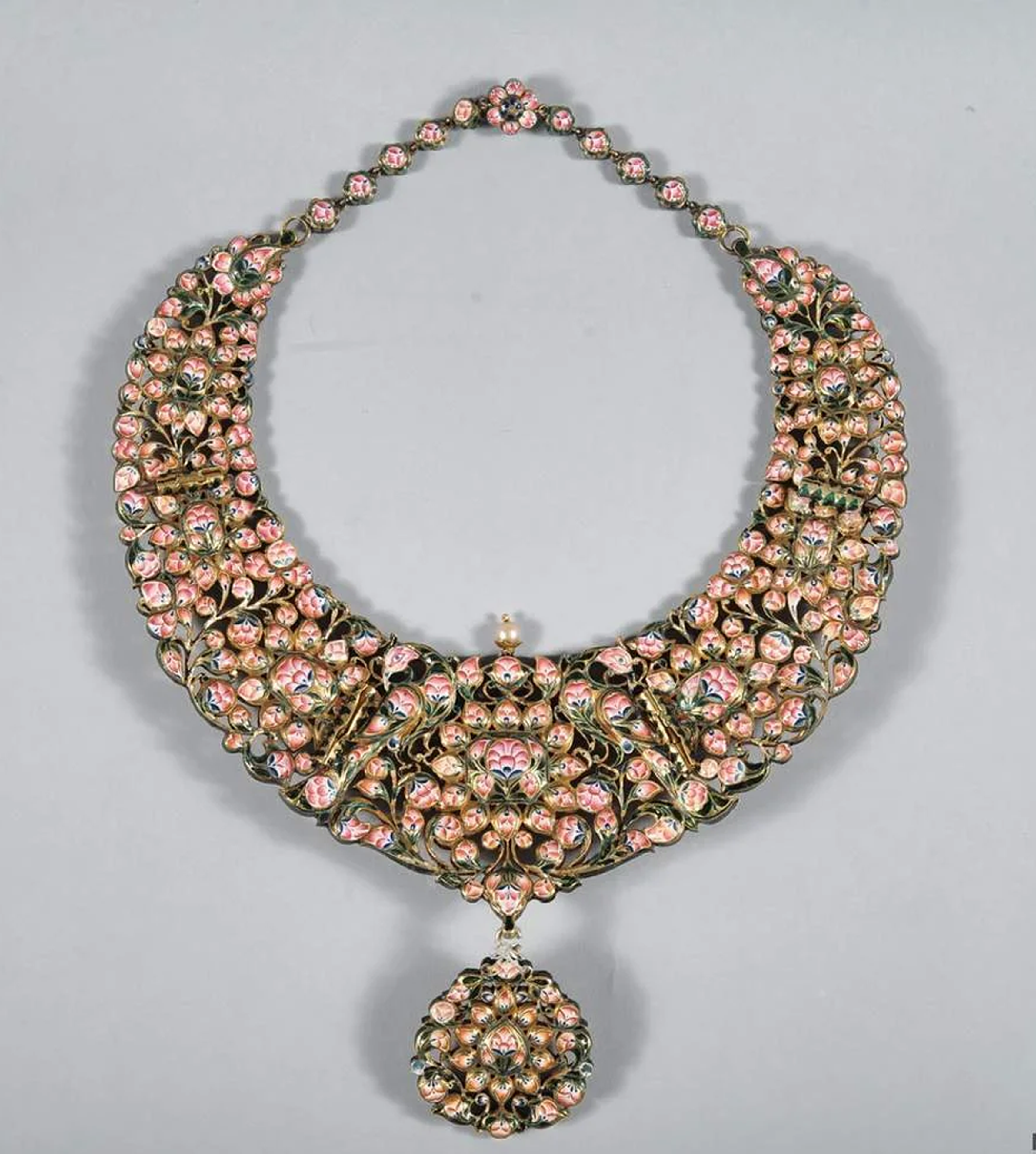 The Art of Adornment in Banaras